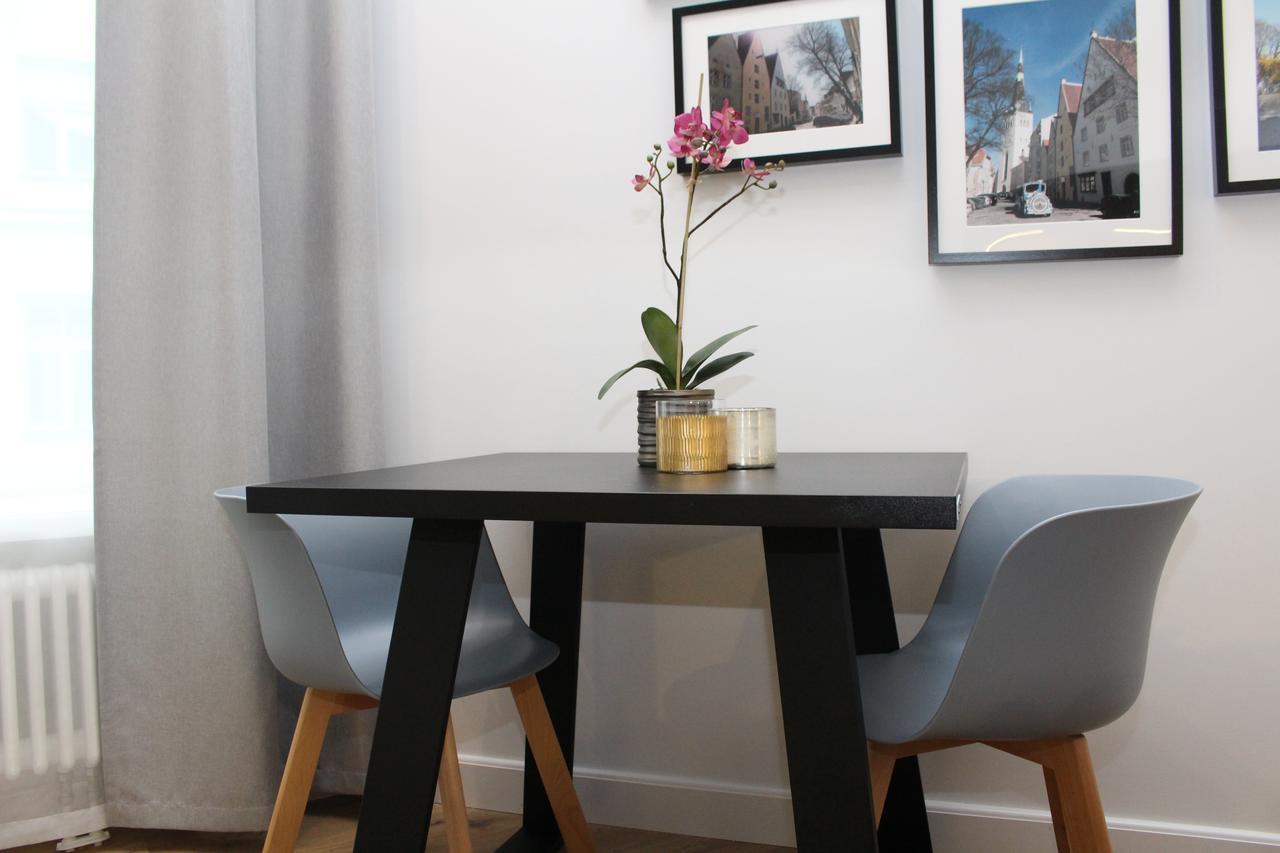Tallinn City Apartments Old Town Suites ภายนอก รูปภาพ